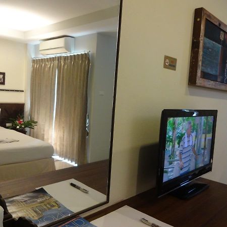 At Home Hotel Patong Kültér fotó