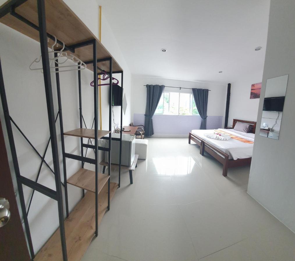 At Home Hotel Patong Kültér fotó