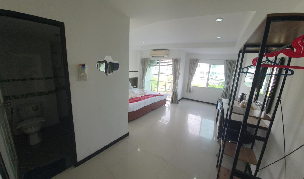 At Home Hotel Patong Kültér fotó